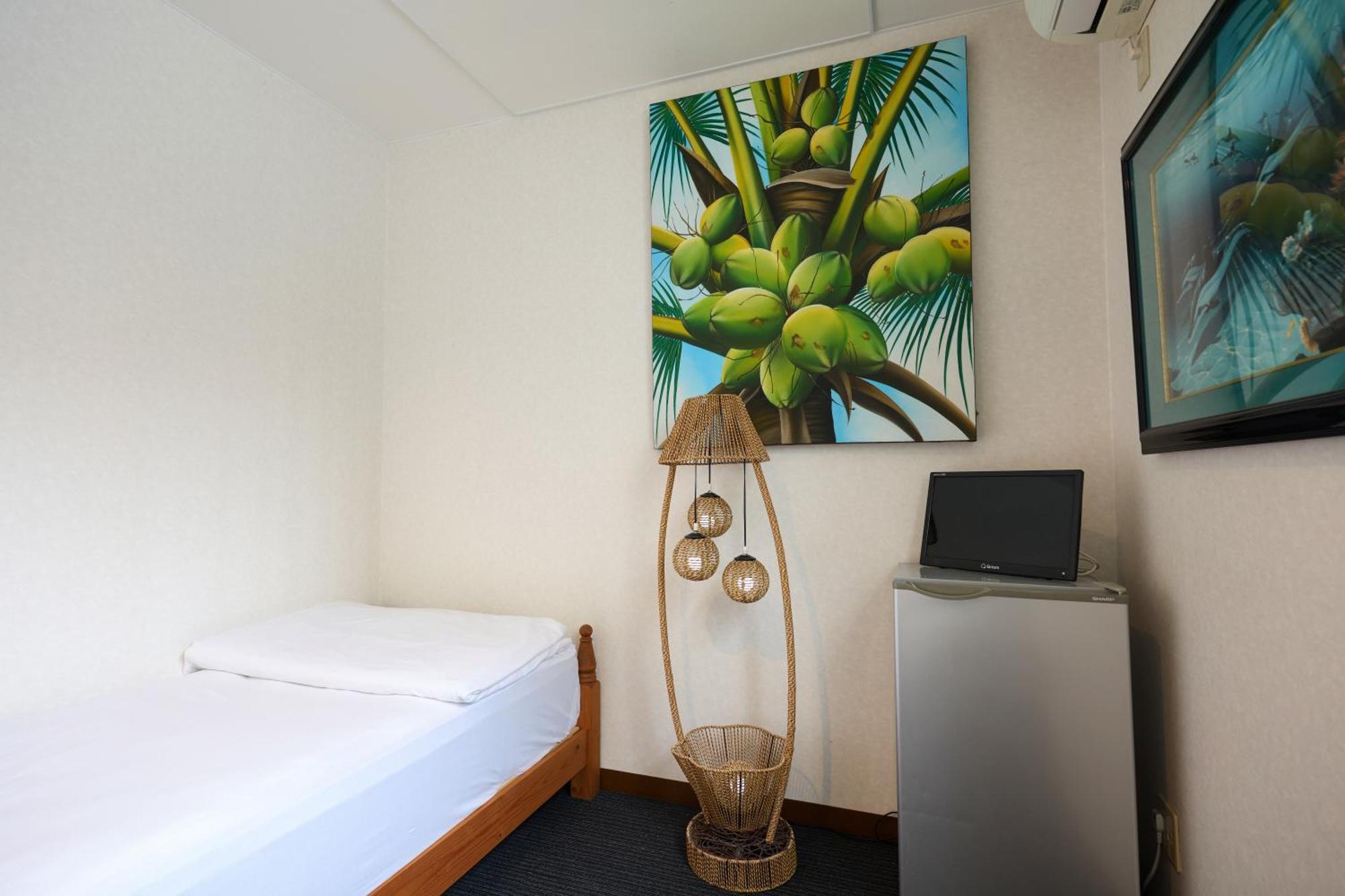 Guest House Grand Naha Extérieur photo