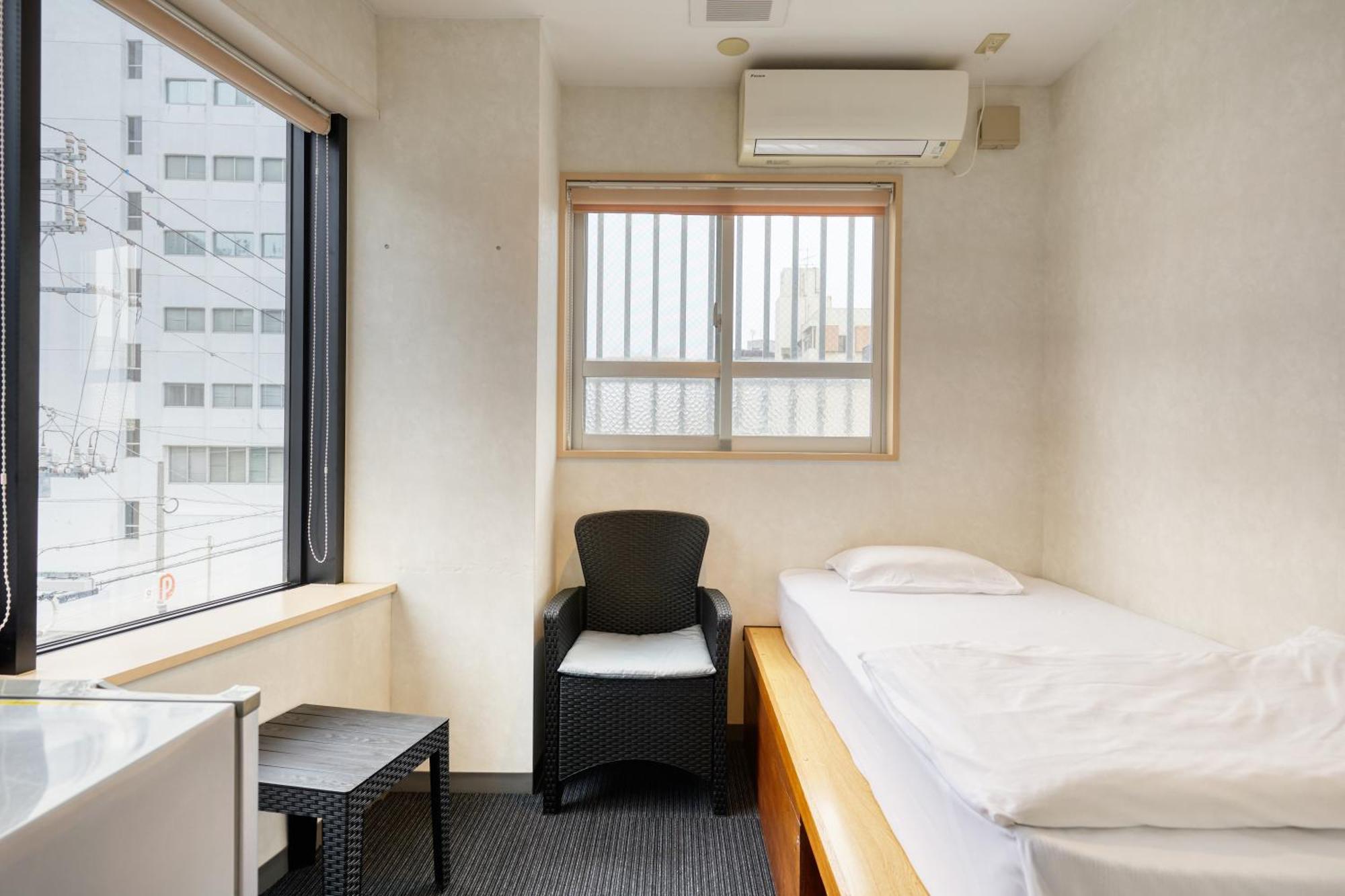 Guest House Grand Naha Extérieur photo